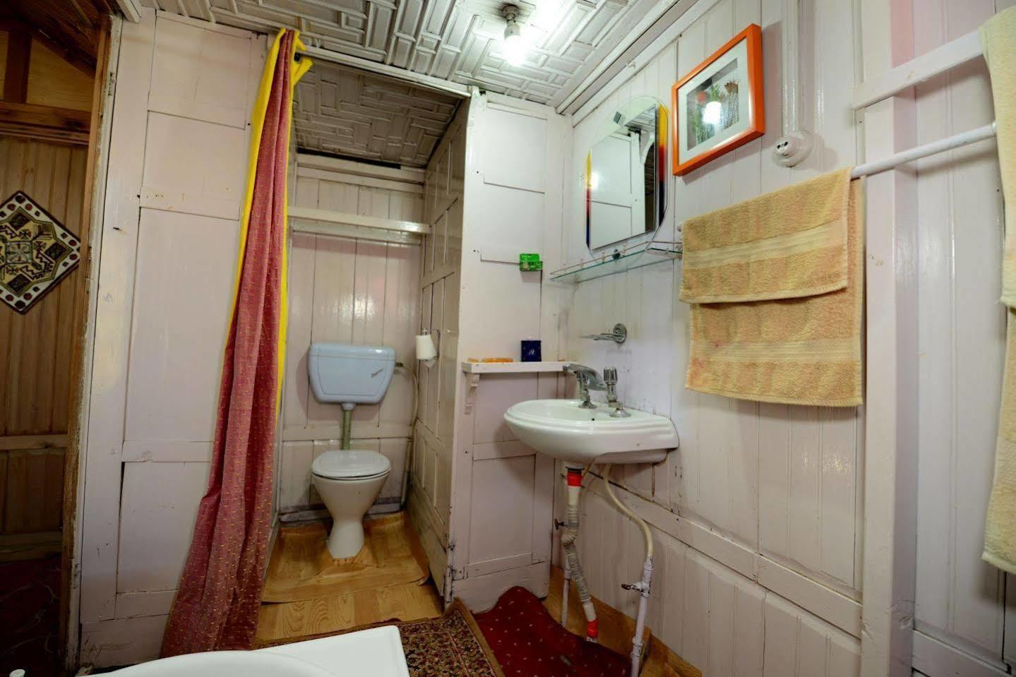 Akbar Group Of Heritage Houseboats Nagin Bagh Exterior photo